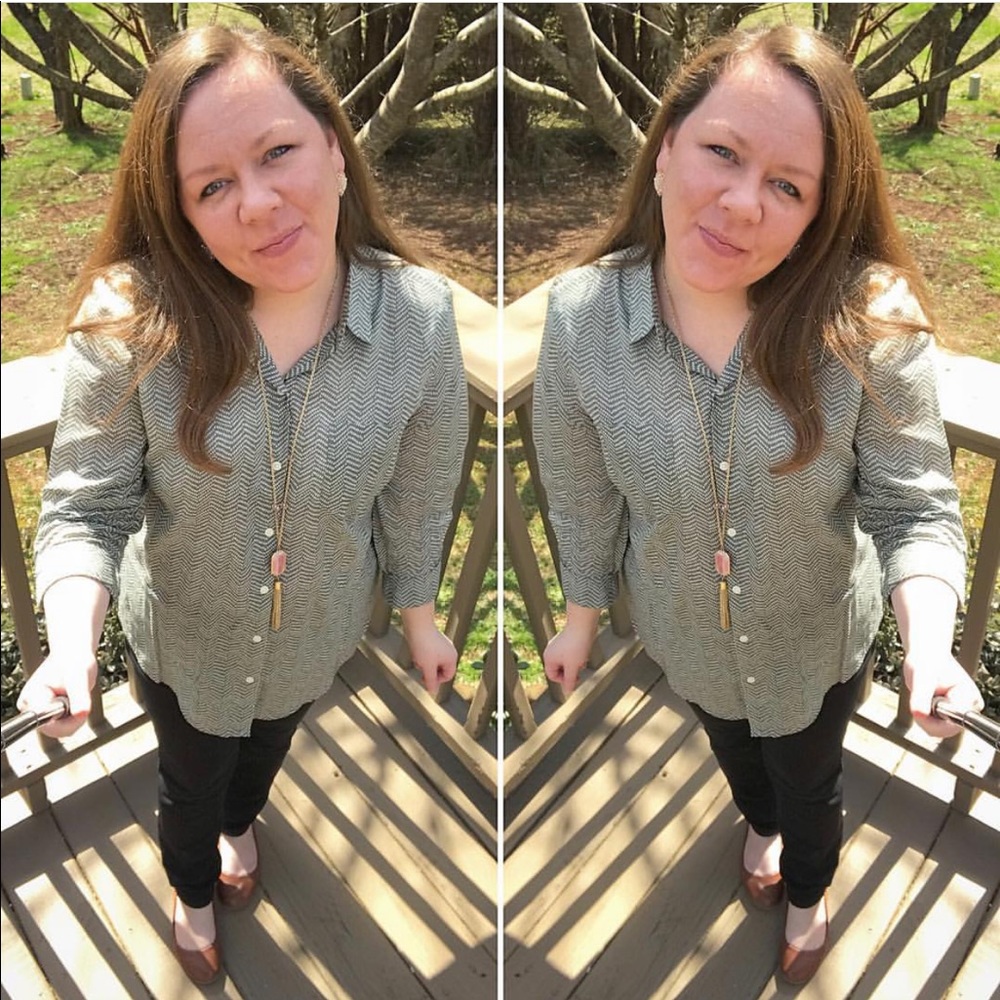 LAST CHANCE Olive button up shirt Old Navy